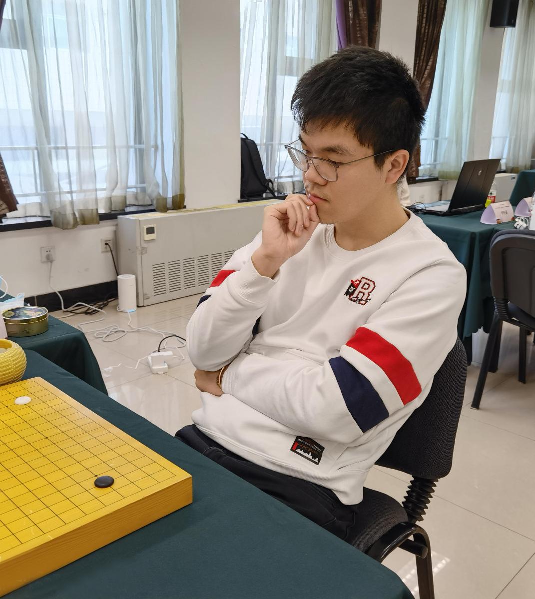 柯洁备注改为世界围棋九冠王，荣耀背后的故事